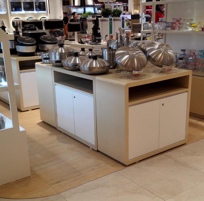 商場廚具展示柜